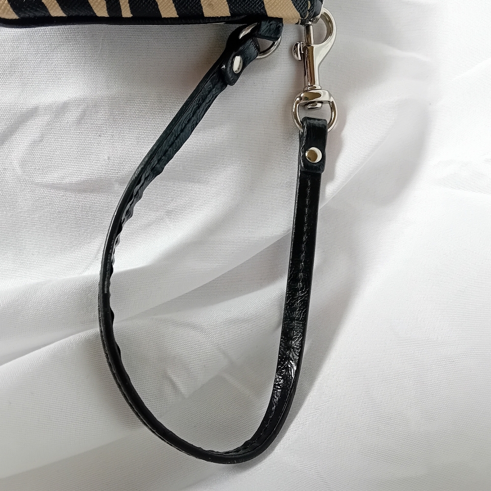 Coach Black and Tan Zebra Print Women's Wristlet Clutch Bag - Picture 7 of 13